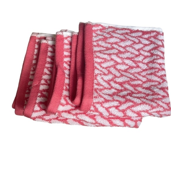 Ralph Lauren Sanders set of 4 Washcloths Basket Weave Rose Red NWT - Picture 4 of 8